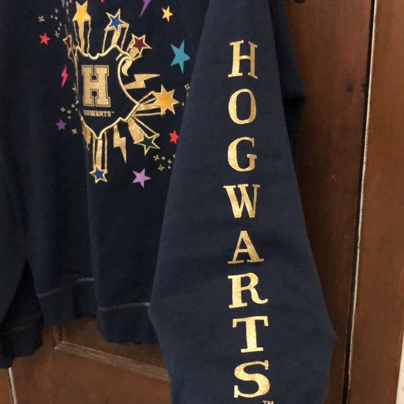 Harry Potter Sweater - Picture 4 of 5